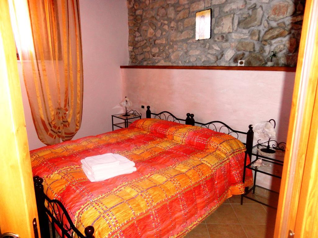 Casa Vacanze Caccamo Santa Lucia Exteriör bild