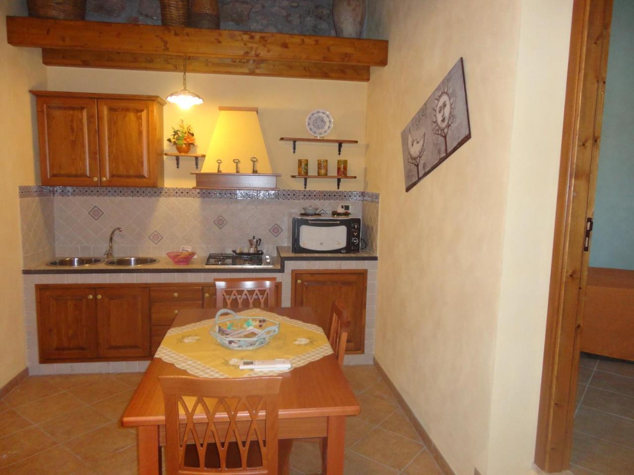 Casa Vacanze Caccamo Santa Lucia Exteriör bild